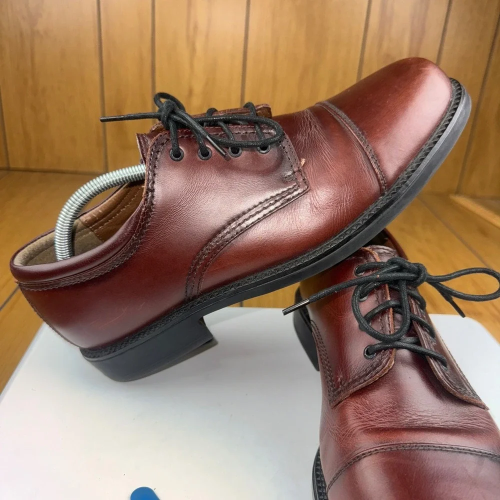 Dockers Mens Size 12M‎ Burgundy Leather Cap Toe Oxford Dress Shoes Lace Up